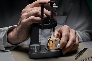 原装成都万国表带维修 